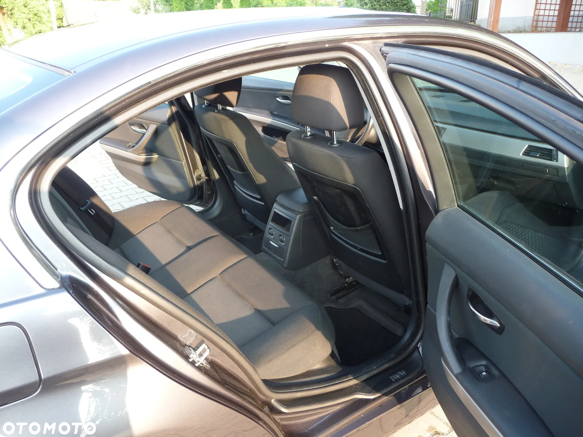 BMW Seria 3 320i - 10