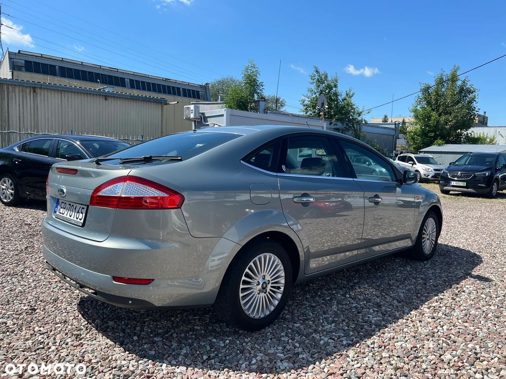 Ford Mondeo 2.0 Ghia - 4