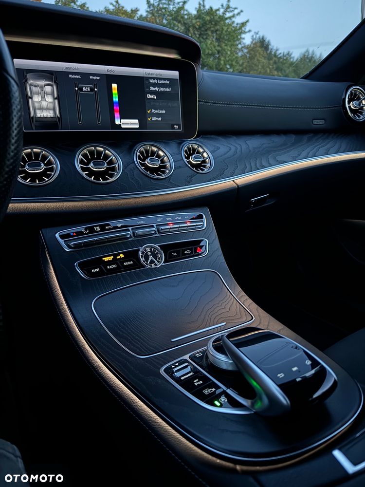Mercedes-Benz Klasa E - 37