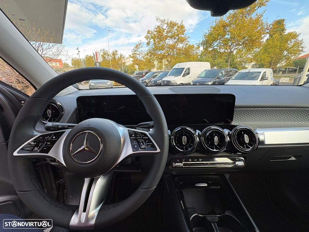 Mercedes-Benz GLB 180 d - 4