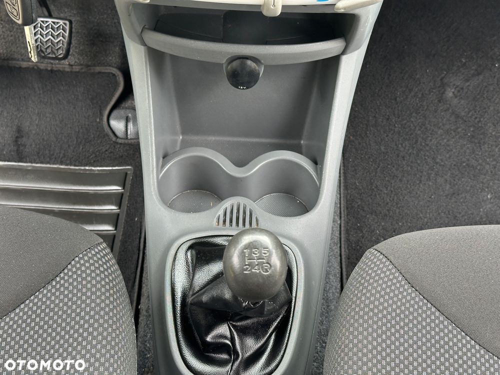 Toyota Aygo City - 23