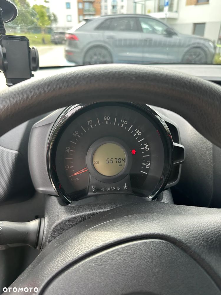 Toyota Aygo 1.0 VVT-i Color Edition - 8