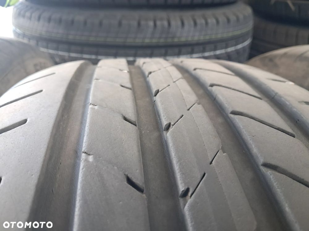 Opony 235/45r19 Goodyear Efficientgrip runflat - 3