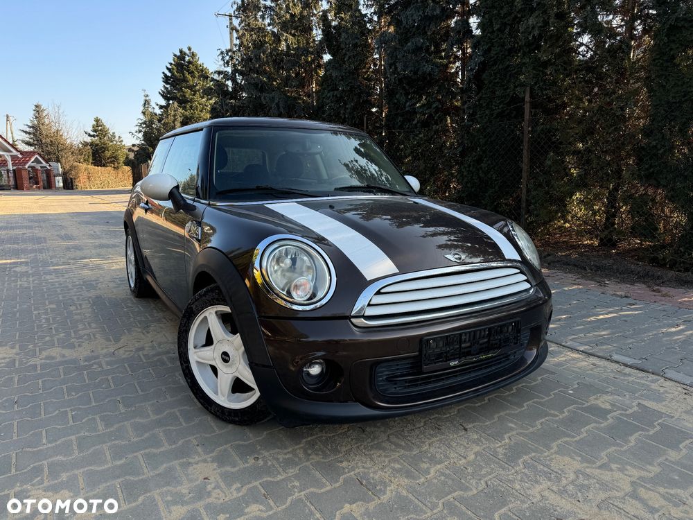 MINI ONE Brick Lane - 25