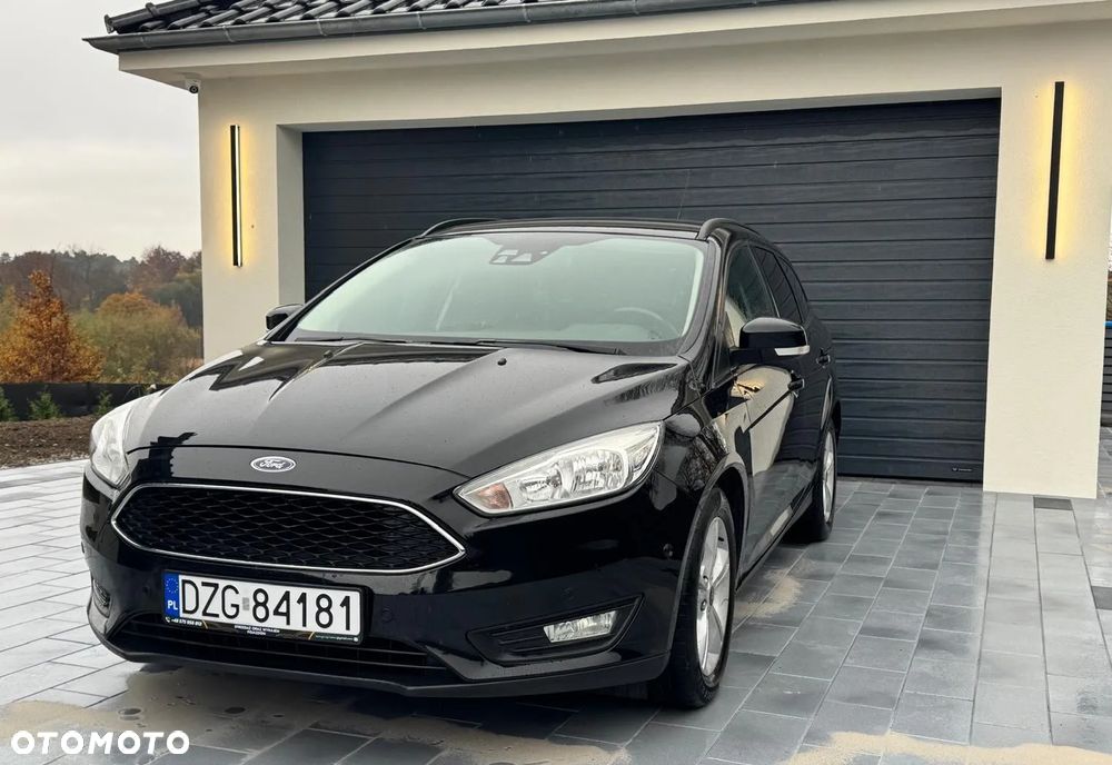 Ford Focus Turnier 1.5 EcoBlue Start-Stopp-System TITANIUM - 1