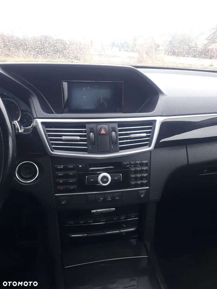 Mercedes-Benz Klasa E 220 CDI Automatik Avantgarde - 22