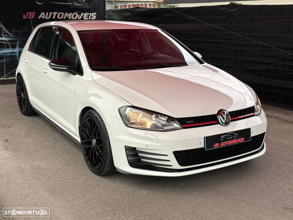 VW Golf 1.6 TDi Trendline - 1
