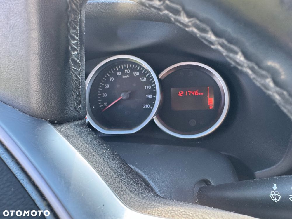 Dacia Sandero TCe 90 (S&S) Comfort - 8