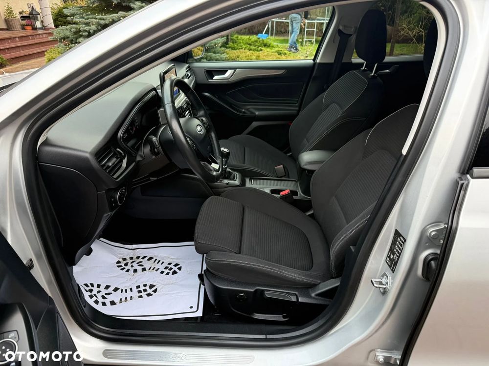 Ford Focus 1.0 EcoBoost Start-Stopp-System COOL&CONNECT - 18