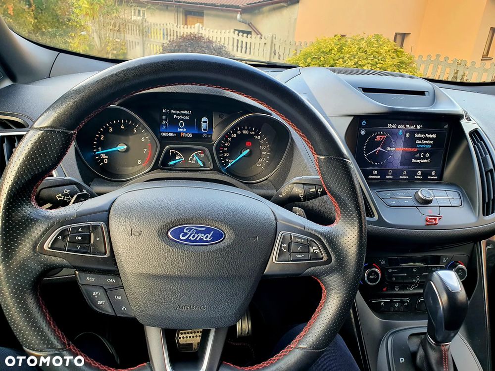 Ford Kuga - 8