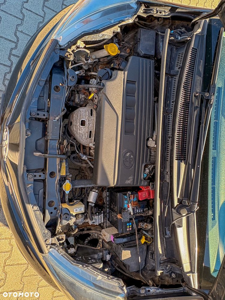 Toyota Yaris - 17