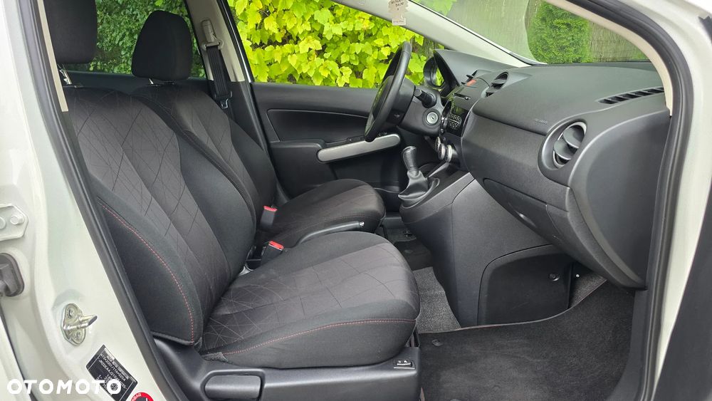Mazda 2 1.3 MZR Center-Line - 12