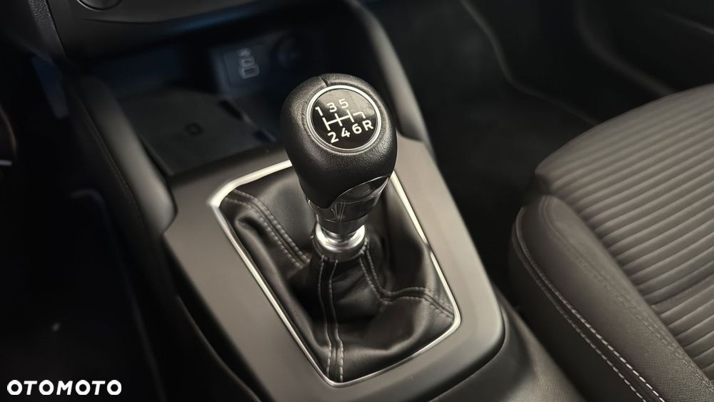 Ford Focus 1.0 EcoBoost mHEV Titanium X - 16