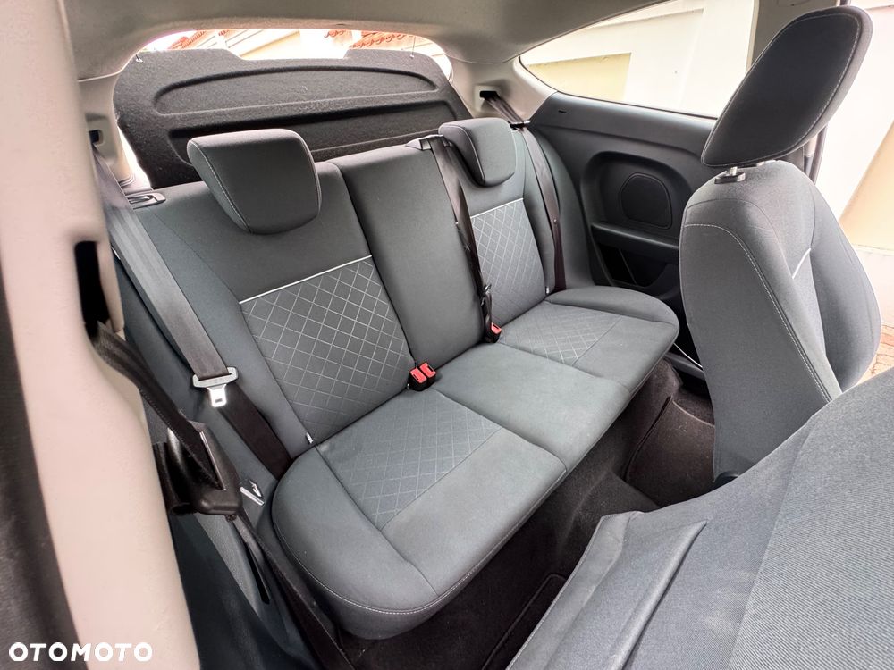 Ford Fiesta - 19