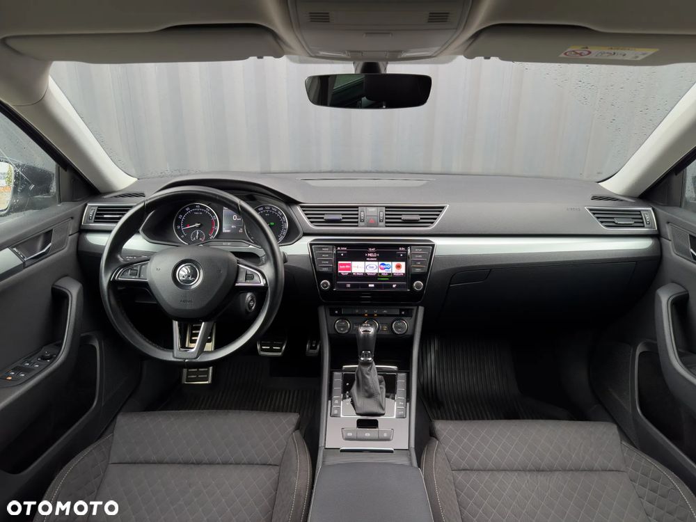 Skoda Superb 1.8 TSI Active DSG - 22
