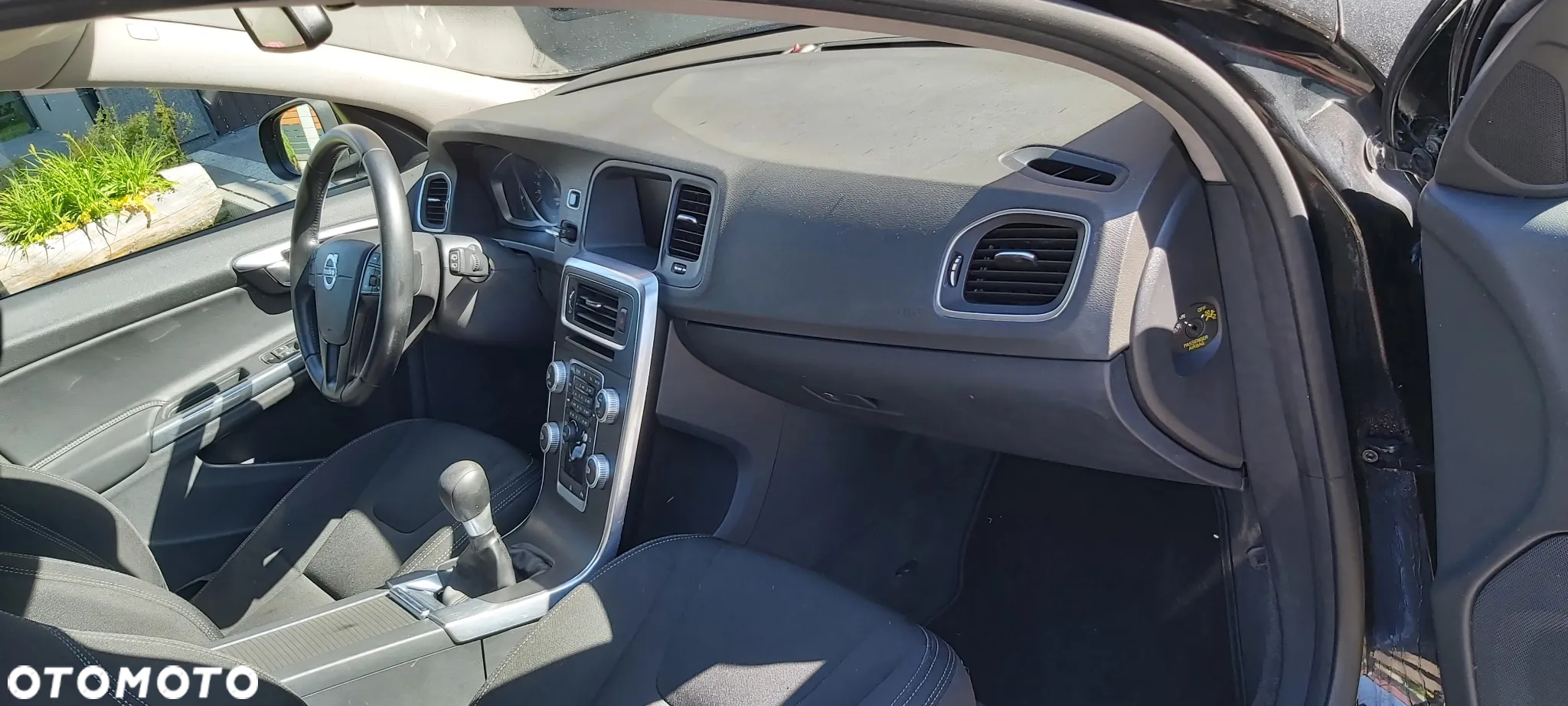 Volvo V60 D2 Momentum - 22
