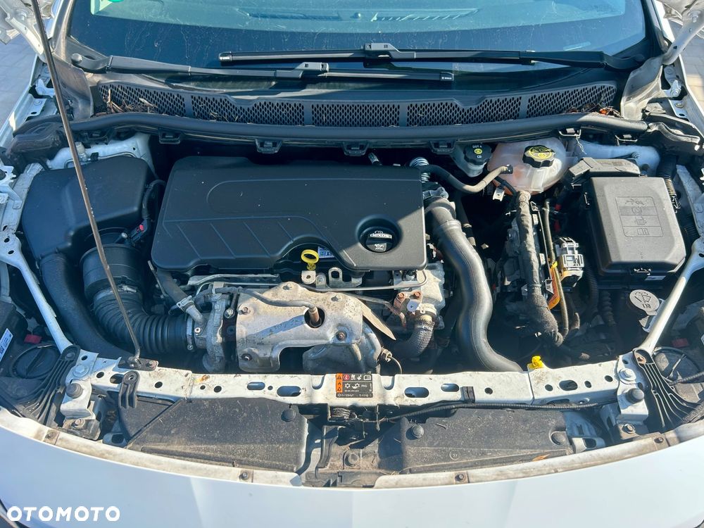 Opel Astra 1.6 D ON - 7