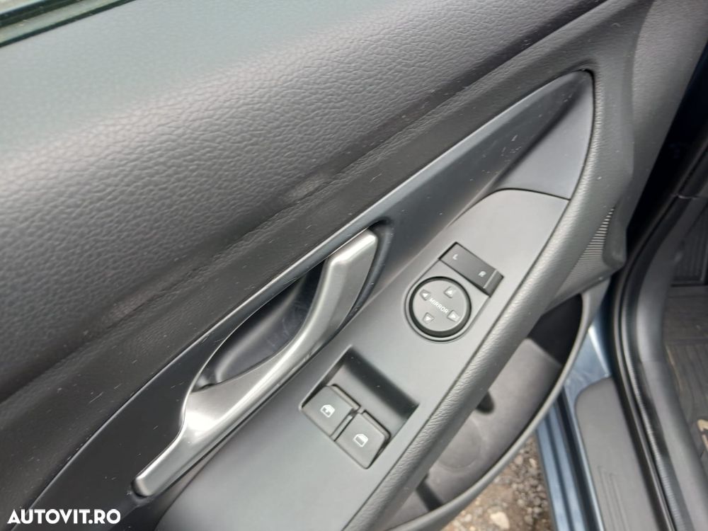 Hyundai i30 1.5 110CP M/T Comfort - 10