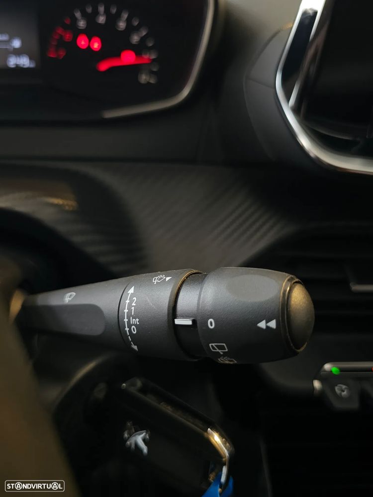 Peugeot 208 1.2 PureTech Like - 24