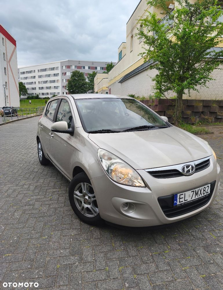 Hyundai i20