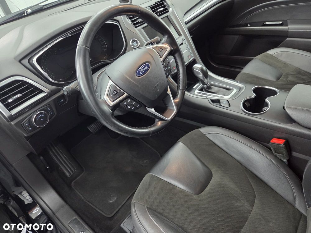 Ford Mondeo 2.0 TDCi Titanium PowerShift - 10