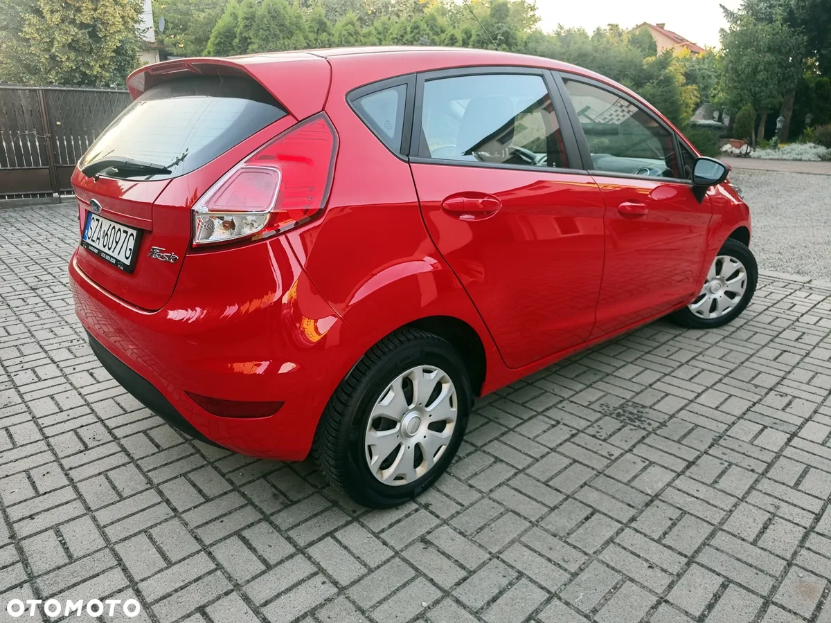 Ford Fiesta - 9