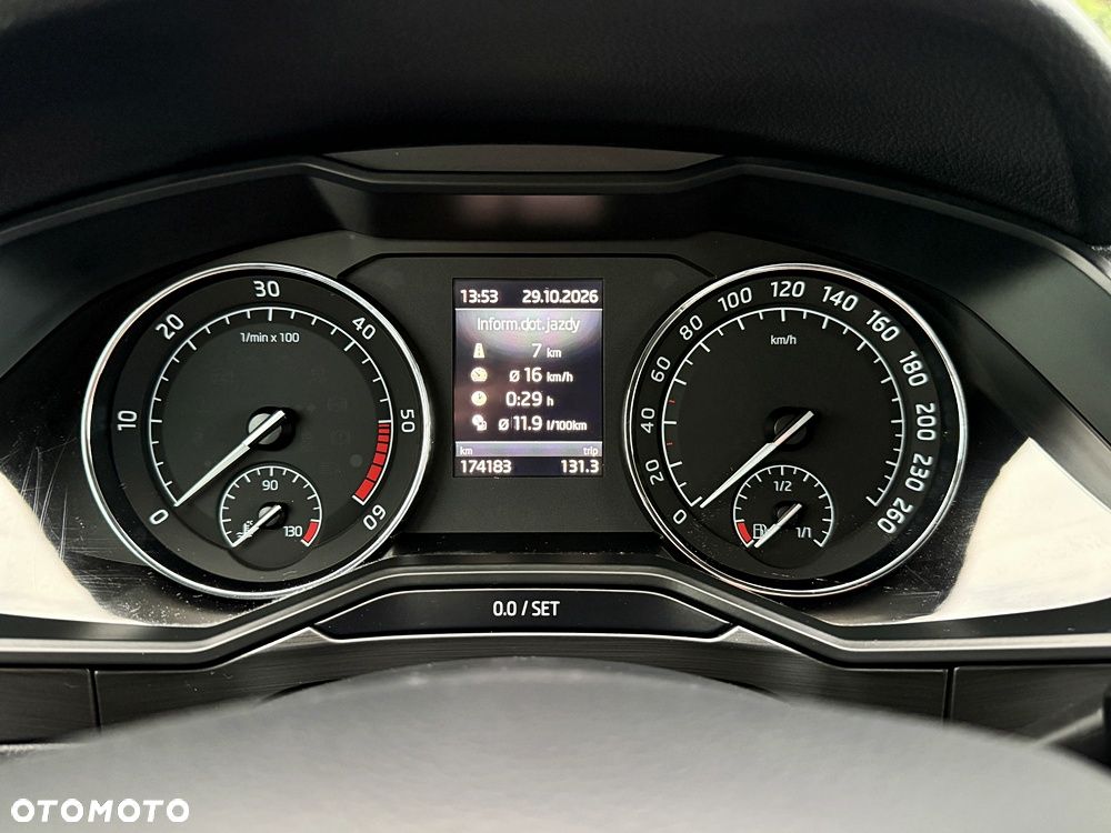 Skoda Superb 1.6 TDI Style - 37