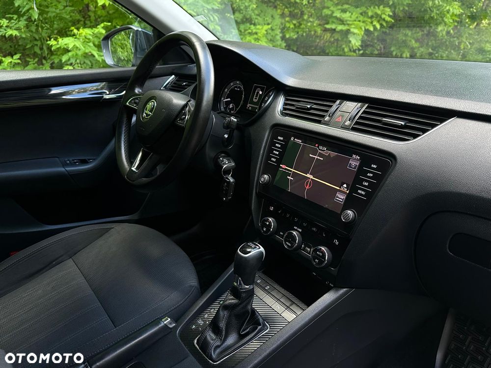 Skoda Octavia 1.8 TSI DSG Style - 19