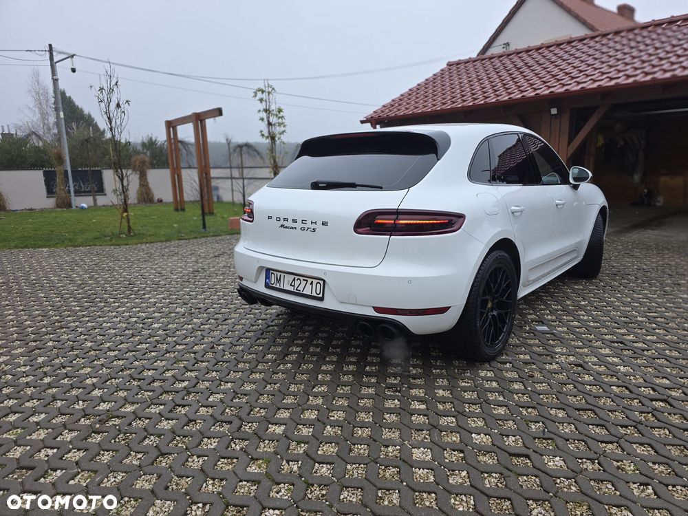Porsche Macan - 3