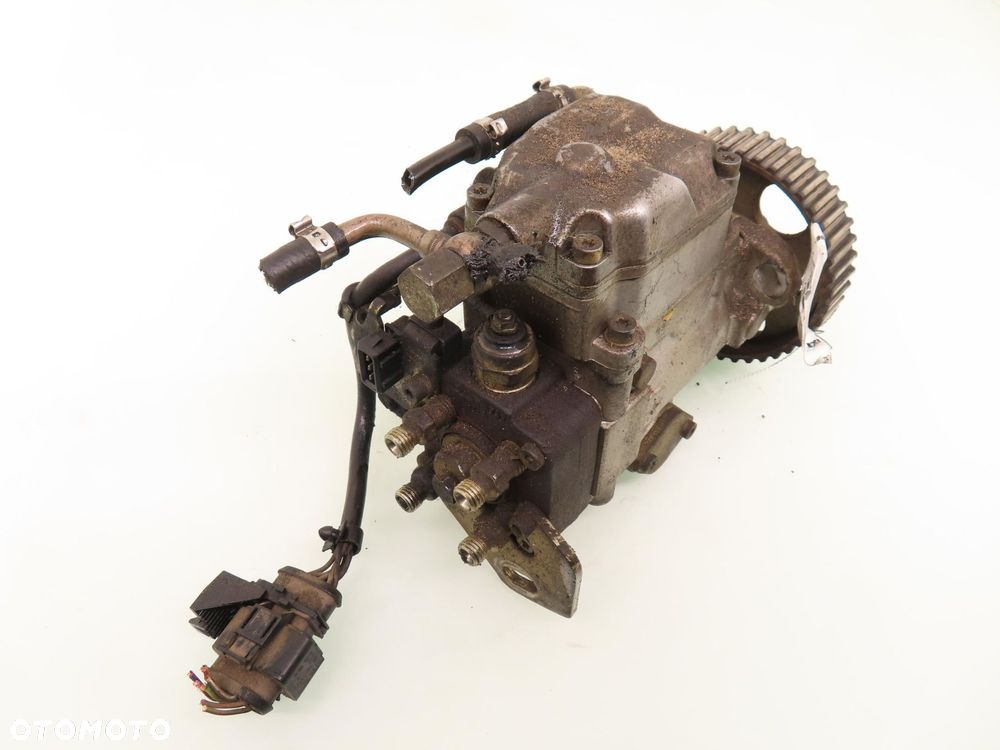 POMPA WTRYSKOWA VW PASSAT B5 1.9 TDI 0460404985 028130110H - 2