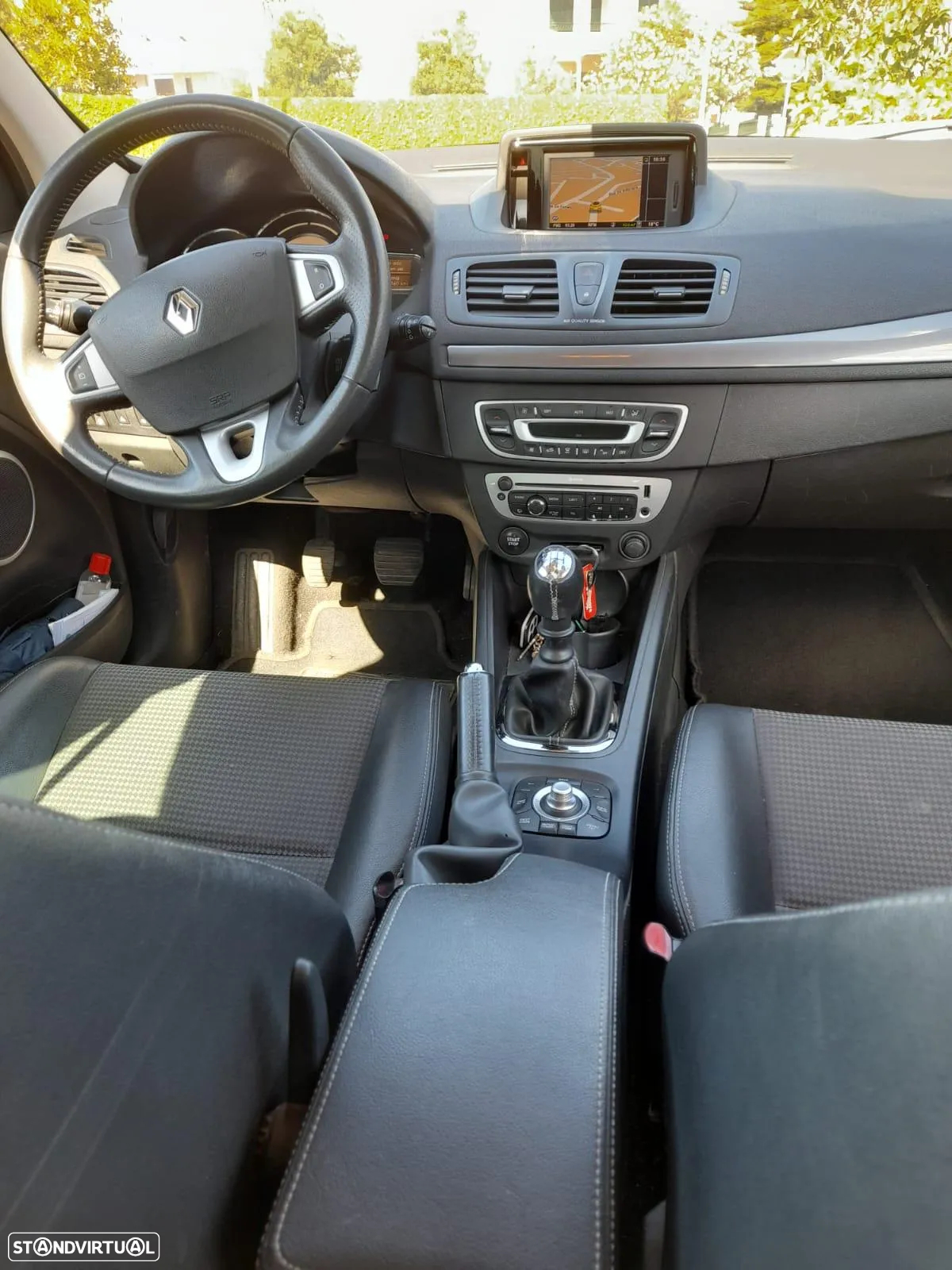 Renault Mégane 1.5 dCi Dynamique S - 3