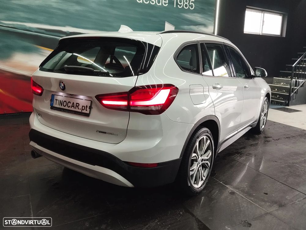 BMW X1 25 e xDrive Corporate Edition - 5