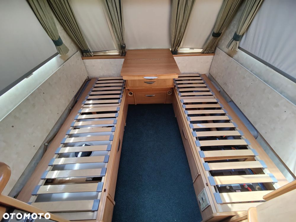 SWIFT Challenger LSE 490 - 12