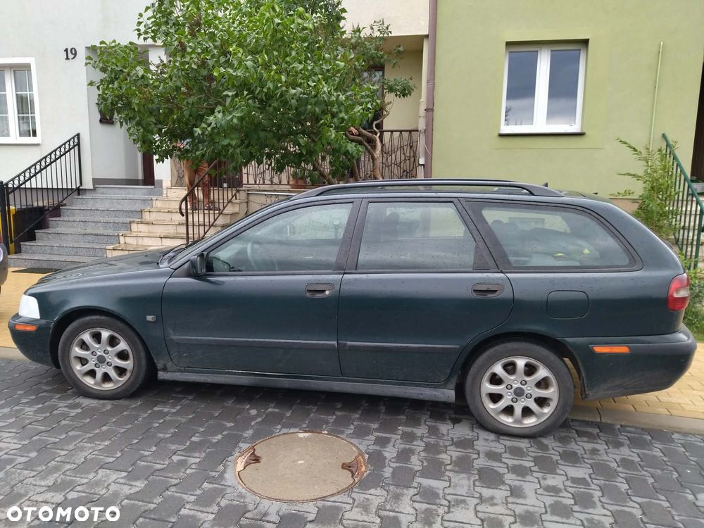 Volvo V40 - 4