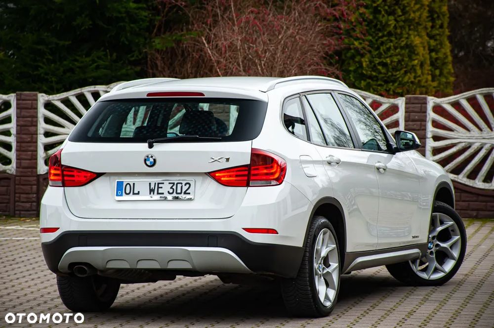 BMW X1 xDrive18d xLine - 12