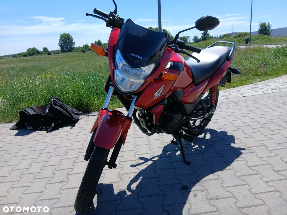 Honda CB - 1
