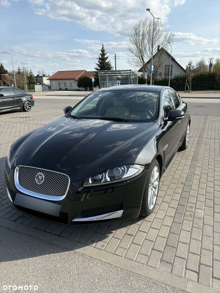 Jaguar XF 2.2 D Premium Luxury - 1