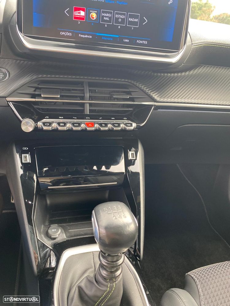 Peugeot 2008 1.2 PureTech GT - 7