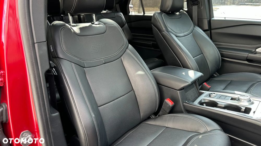 Ford Explorer - 21