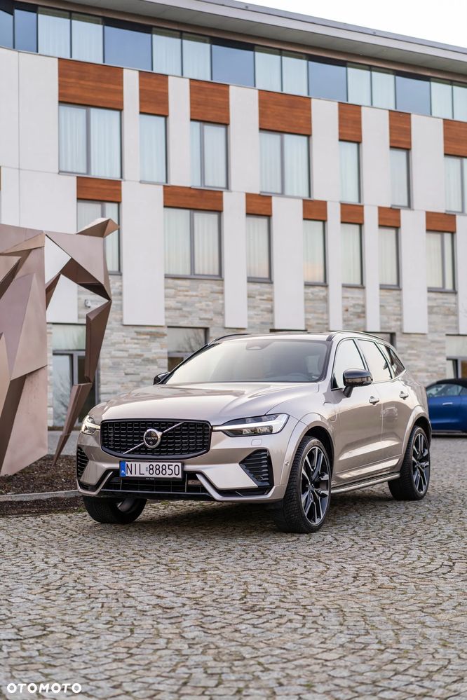 Volvo XC 60 T8 Plug-In Hybrid AWD Ultimate Dark - 14