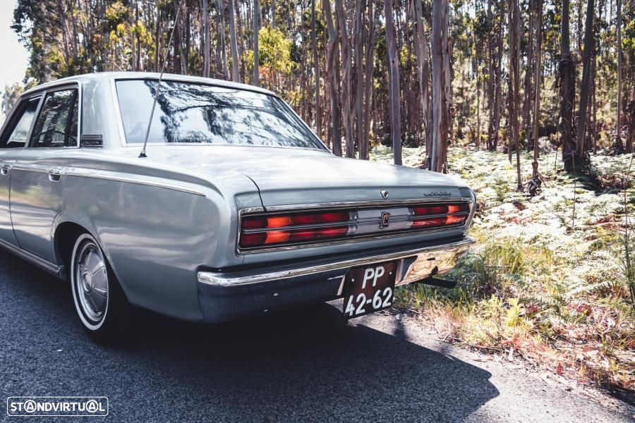 Toyota Crown - 18