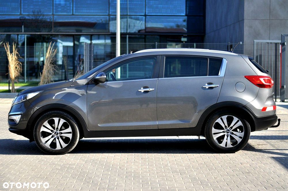 Kia Sportage 2.0 CRDI 4WD Automatik Spirit - 10