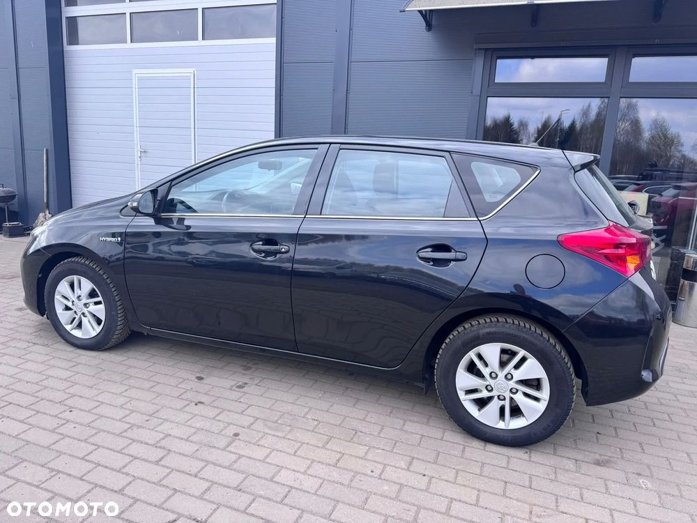 Toyota Auris 1.8 HSD Prestige NAVI - 33