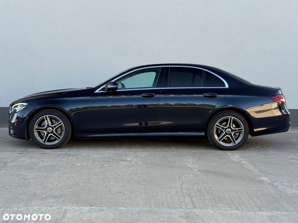 Mercedes-Benz Klasa E 220 d 4-Matic AMG/Avantgarde - 2