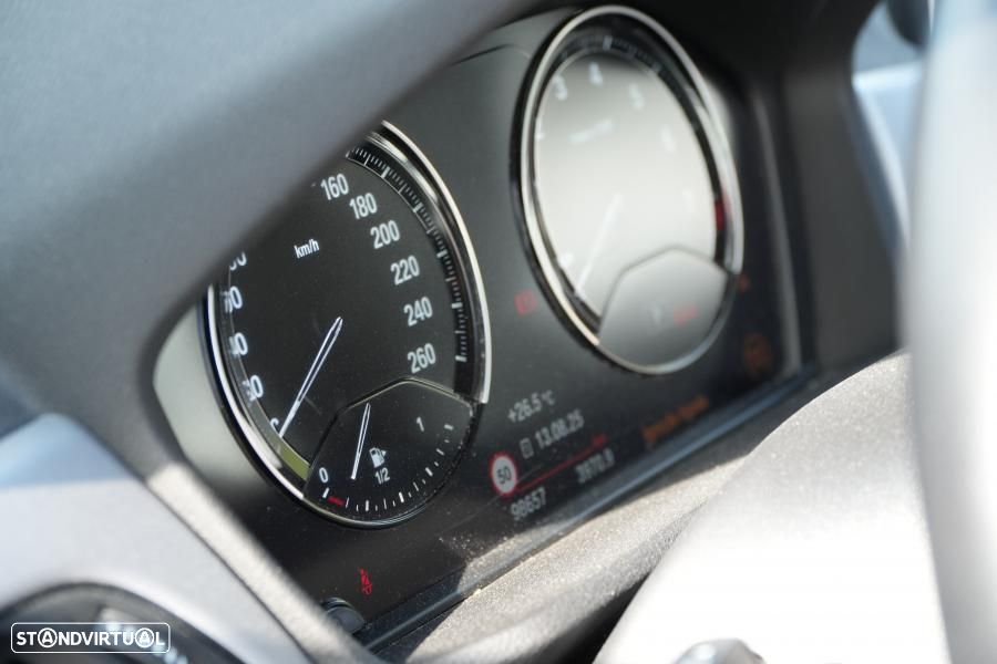 BMW X1 25 e xDrive xLine - 17