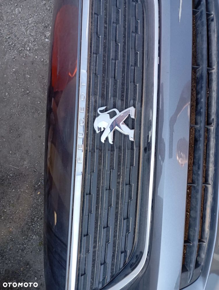 Zderzak Peugeot Rifter 6x pdc - 8