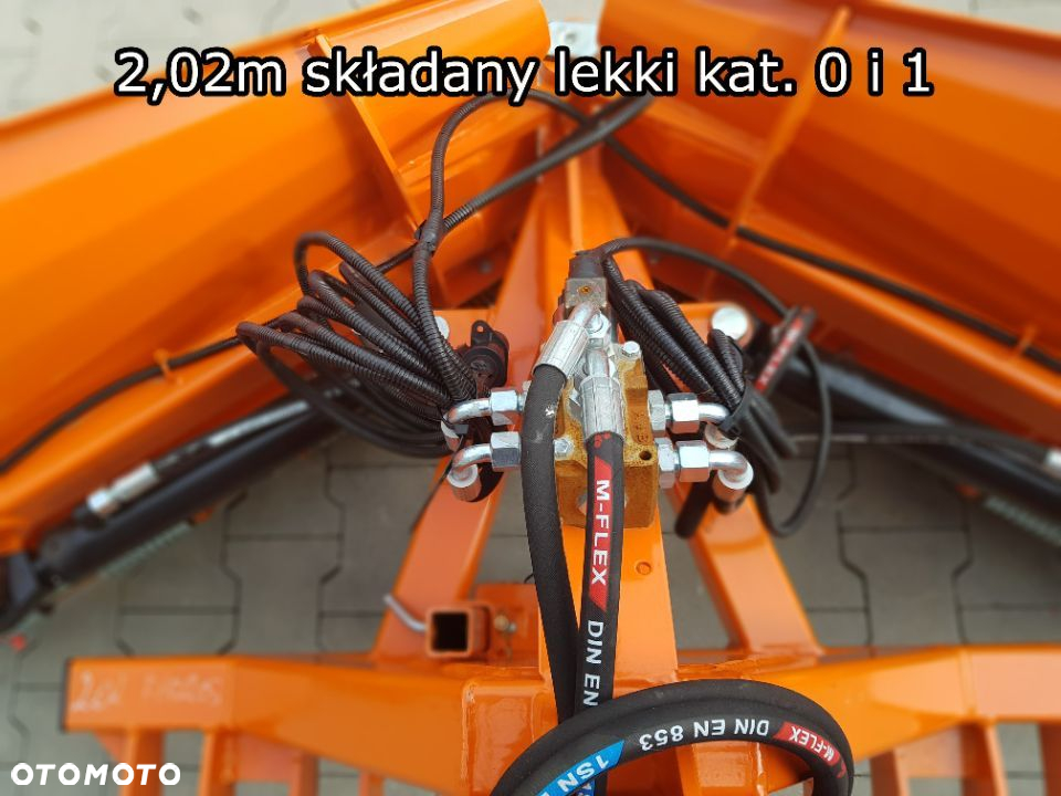 Pług SKŁADANY do śniegu komunalny śnieżny STRZAŁKA METAL TECHNIK 1,52m 1,82m 2,02m  2,1m 2,22m 2,6 3 - 9