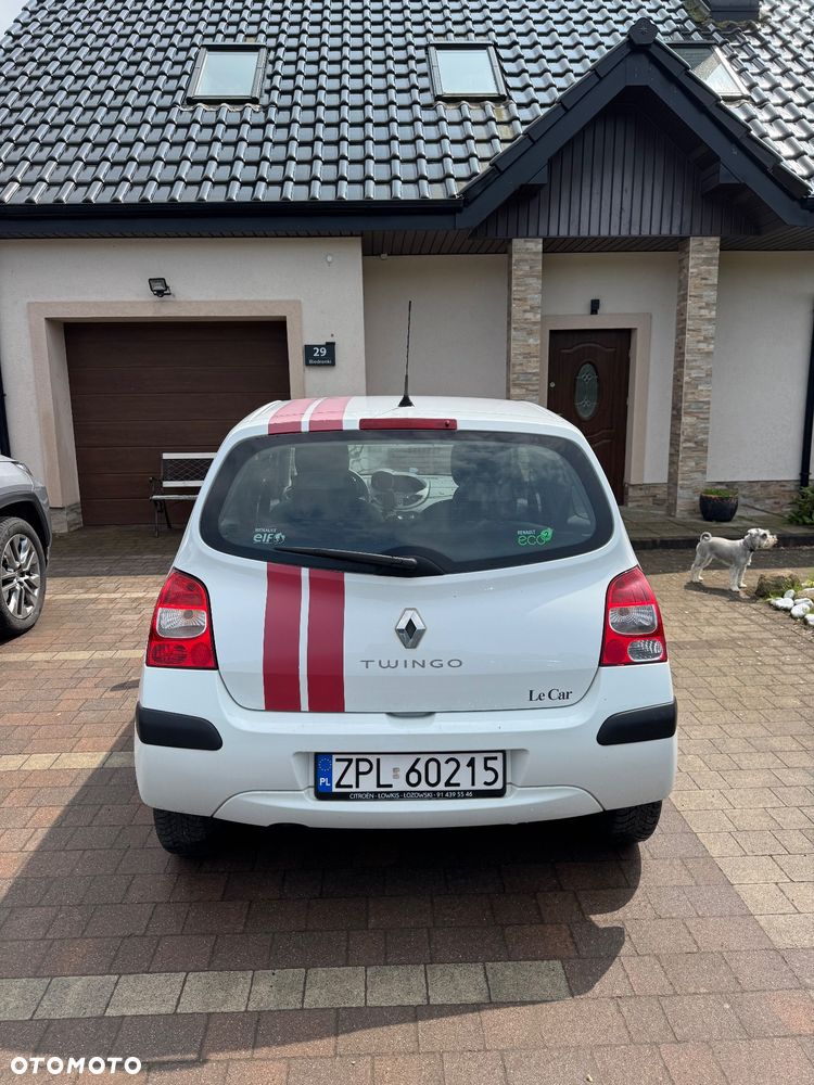 Renault Twingo 1.2 LEV 16V 75 eco2 - 5