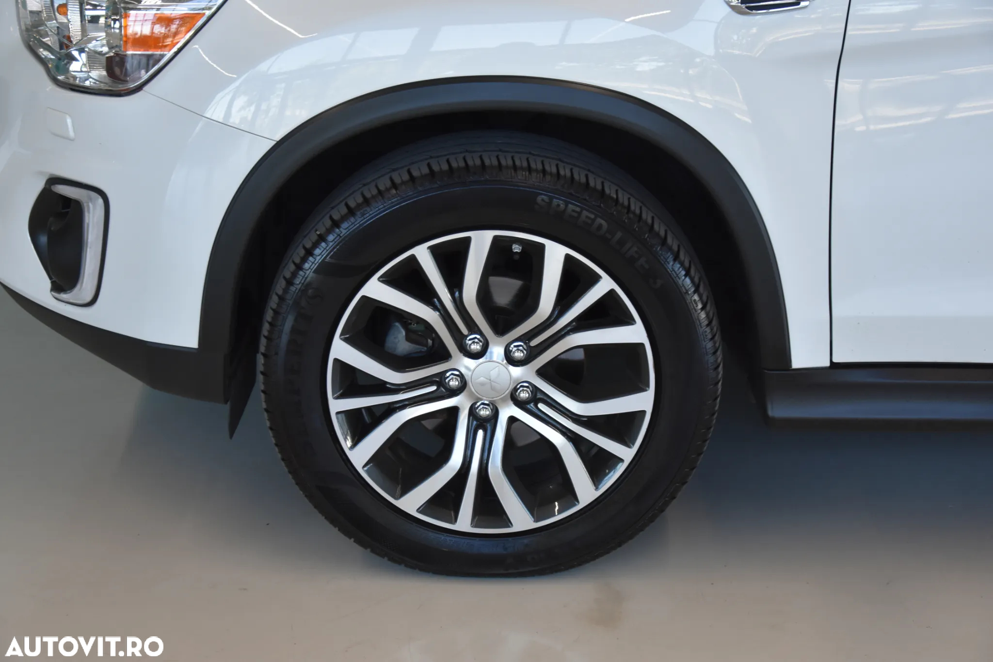 Mitsubishi ASX 2.2 Litri 4WD DI-D Invite+ Aut. - 18