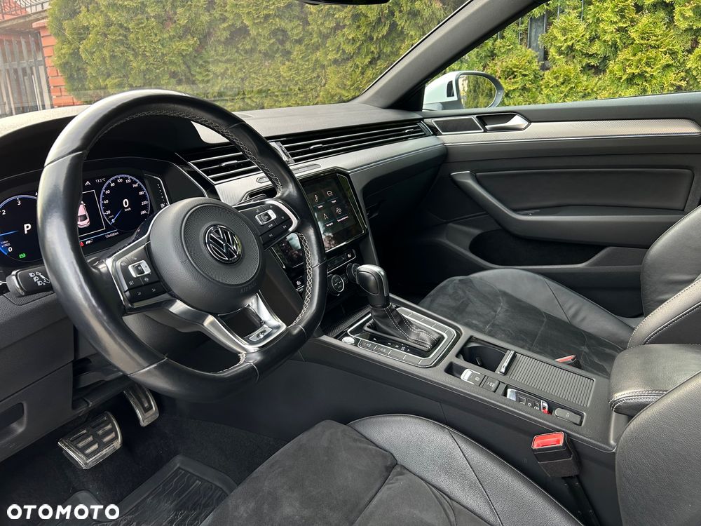 Volkswagen Arteon 2.0 TDI Bi-Turbo SCR 4Mot R-Line DSG - 14